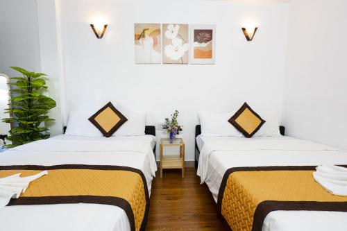Casablanca Hotel - image 5
