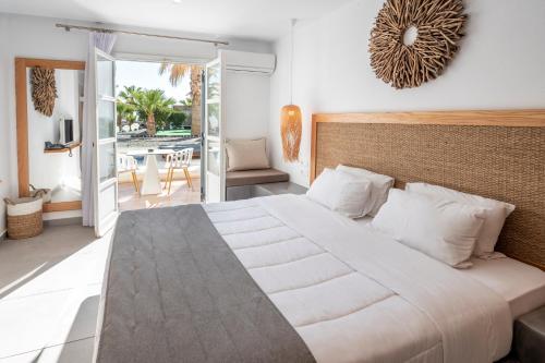 Mediterranean White - image 9