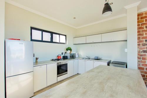 Beach Breakaway Apartment in Costa