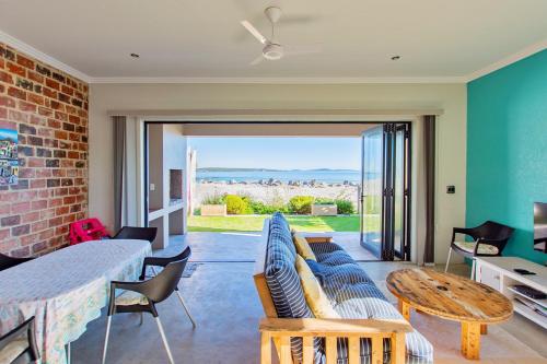 Beach Breakaway Apartment - Langebaan