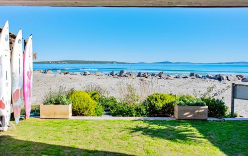 Beach Breakaway Apartment in Costa