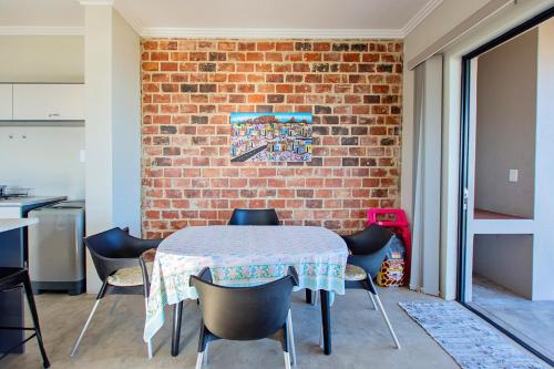 Beach Breakaway Apartment in Costa