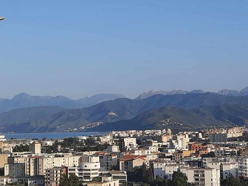 B&B Bijaya - Appartement Niché au cœur de Bejaia - Bed and Breakfast Bijaya