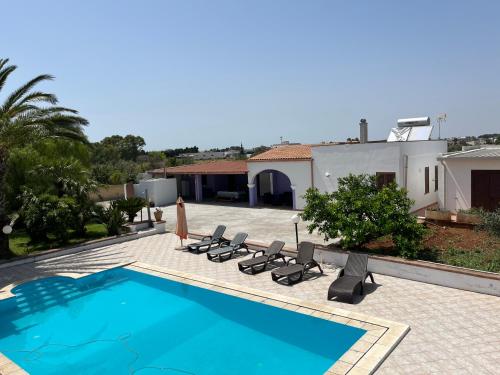  Villa Puglia con piscina in 73030 Tiggiano