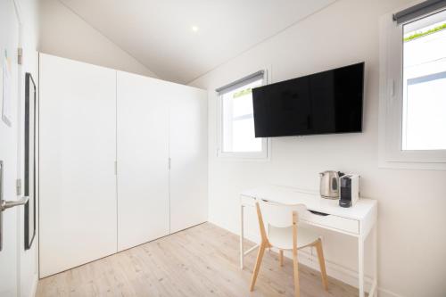 Lisbon Oriente Suites by Olala Homes 4