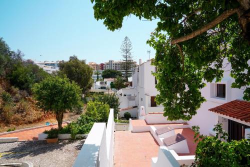 Cheerfulway Ouranova Apartamentos - main image