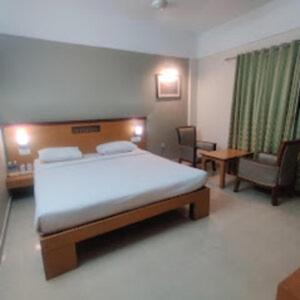 Kottaram Hotels Ottaplam