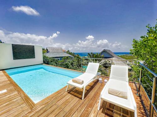 Villa Bleu Horizon with private pool overlooking Orient Bay - Location, gîte - La Baie-Orientale