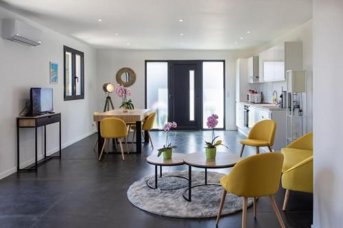 Echapée Belle - Vinayard view - Jacuzzi BBQ - parking (Echapee Belle - Vinayard view - Jacuzzi BBQ - parking) in Cremat