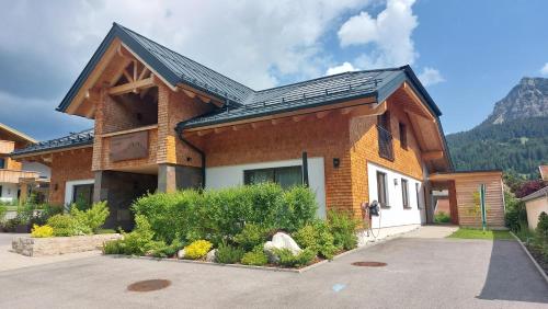  Alpenappartement Kleiner, Pension in Tannheim