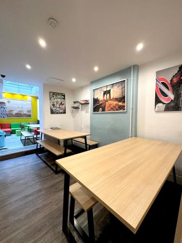 Smart Hyde Park Inn Hostel