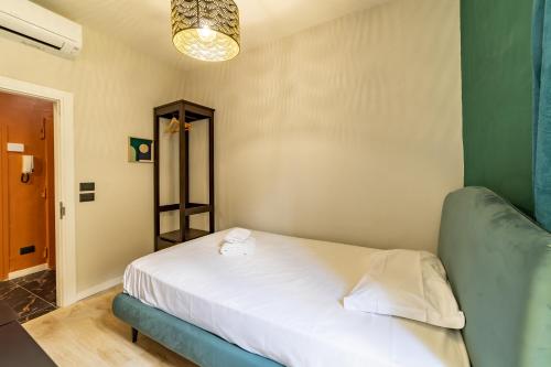 Room Eleven - main image