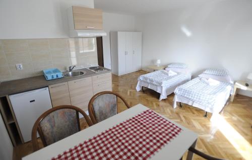  Apartments Deli in Vrsi