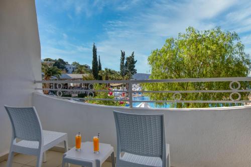 room detail thumbnail 1