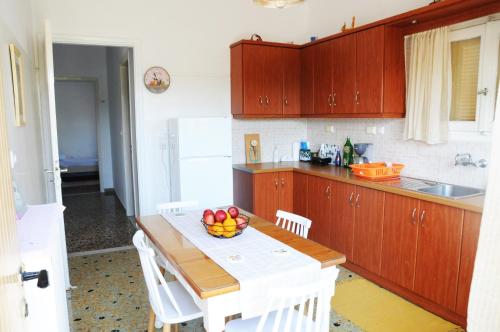 The Byzantine Wall House in 이스트미아