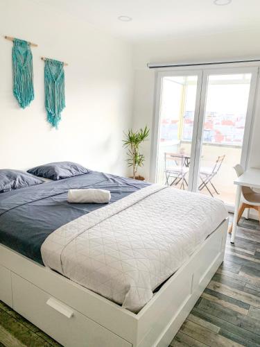 Room with terrace and ocean view
