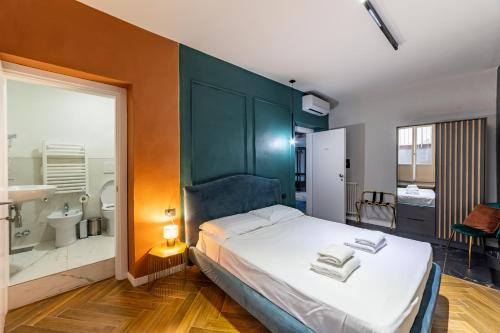Room Eleven - image 10