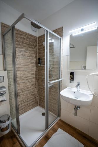 Bathroom, besttime Hotel Boppard in Boppard