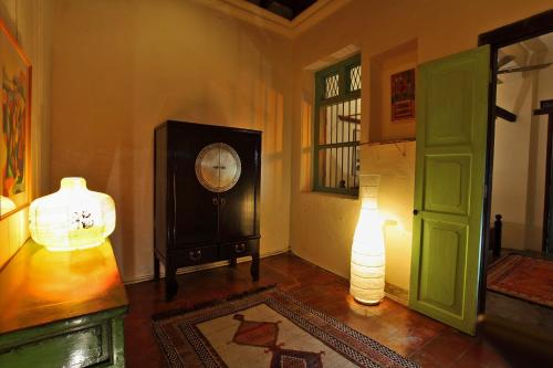 Ground Floor Suites image 7