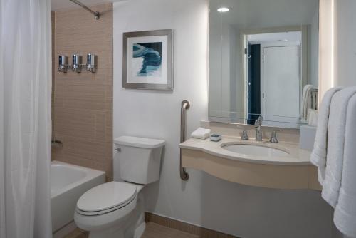 Four Points by Sheraton Suites Tampa Airport Westshore - image 9