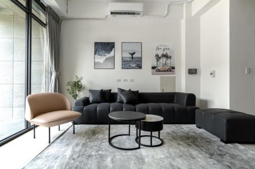 Shared lounge/TV area, The LINs House in Guiren District
