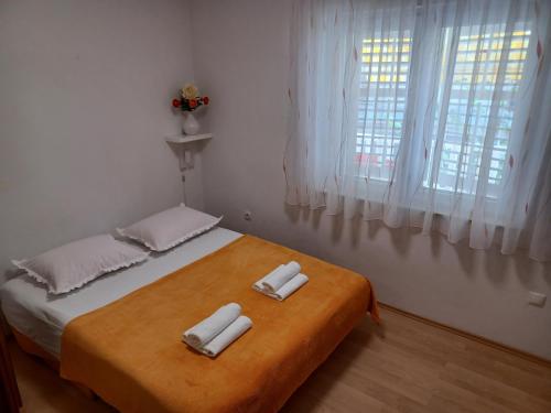 Two-Bedroom Apartment with Terrace image 5