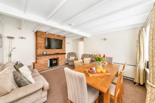Finest Retreats - Ryedale Hall Cottage - Whenby
