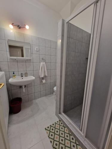 Two-Bedroom Apartment image 6