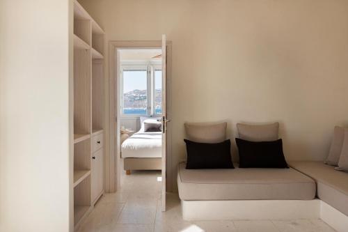 Porto Mykonos - image 10