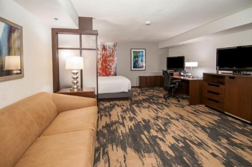 Fairfield Inn & Suites by Marriott Dallas DFW Airport South/Irving