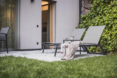 Studio with Garden View