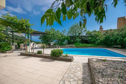 Villa Marino in Makarska, private pool in Veliko Brdo