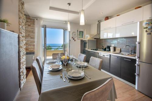 Villa Marino in Makarska, private pool in Veliko Brdo