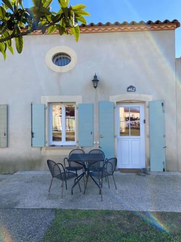 Agréable Villa en petite Camargue 35 m2 WIFI