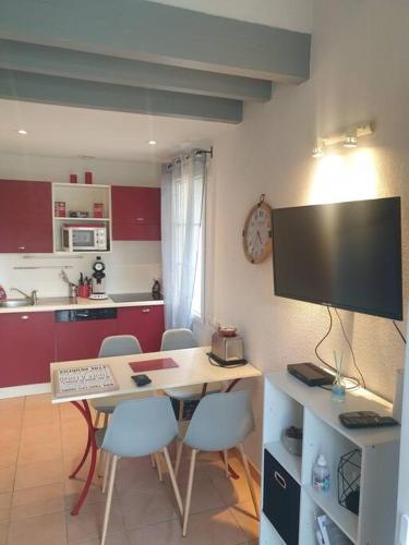 Agréable Villa en petite Camargue 35 m2 WIFI - Apartment - Gallargues-Le-Montueux