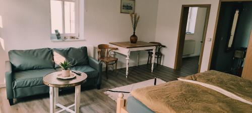 B&B Sondershausen - Ferienwohnung Trinitatis - Bed and Breakfast Sondershausen