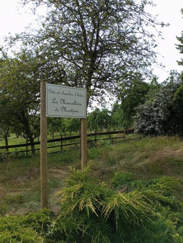 La Mancellière de Montjoie gîte Latécoère