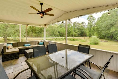Georgia Vacation Rental with Covered Deck and Patio