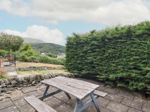 Haulfryn Bangor - image 8
