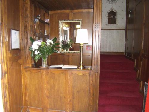 Virginia Cottage Guest House - image 5