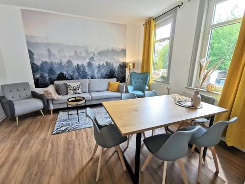 BohnApartments Deluxe-Zechen-House-Family - 2 Balkone-Parkplätze-WLAN-Netflix