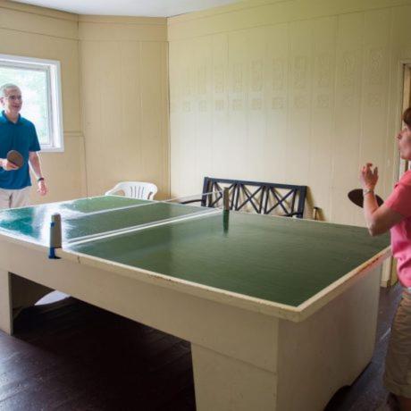 Skyway Camping Resort in Greenfield Park, USA