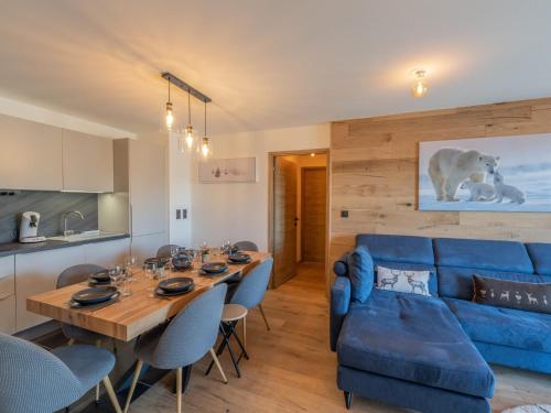 Appartement spacieux proche des pistes avec garage et wifi à Courchevel 1650 - FR-1-563-112 (Appartement spacieux proche des pistes avec garage et wifi a Courchevel 1650 - FR-1-563-112) in Courchevel