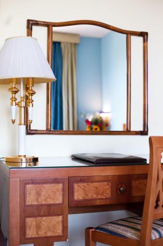 Johanna Park Hotel - image 14
