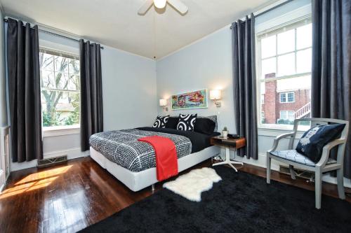 The Home Collection - Hawthorne Lane in Charlotte, USA