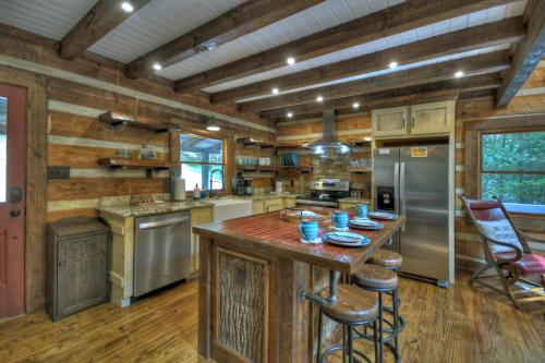 Cozy Creek in Epworth, USA