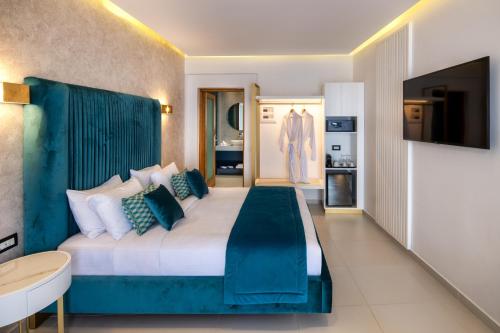 Aura Suites - image 8