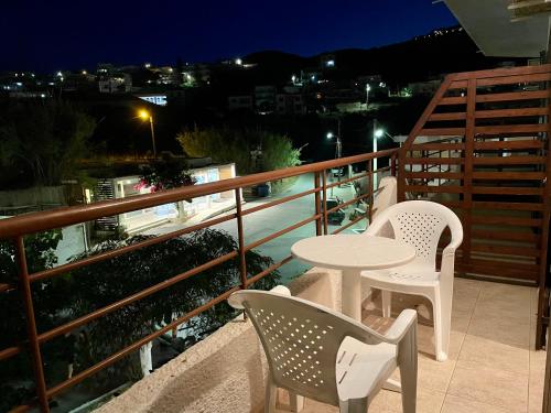 View, Lefka in Kolimvari