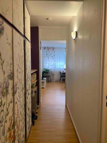 Studio lumineux in كوارتير دي لإسبلاندي