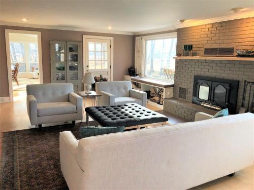 Elite Berrywood Farm in Three Oaks, USA